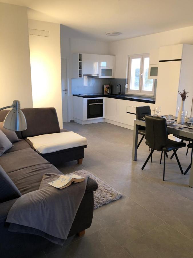 Apartments Villa Prima Privlaka  Dış mekan fotoğraf
