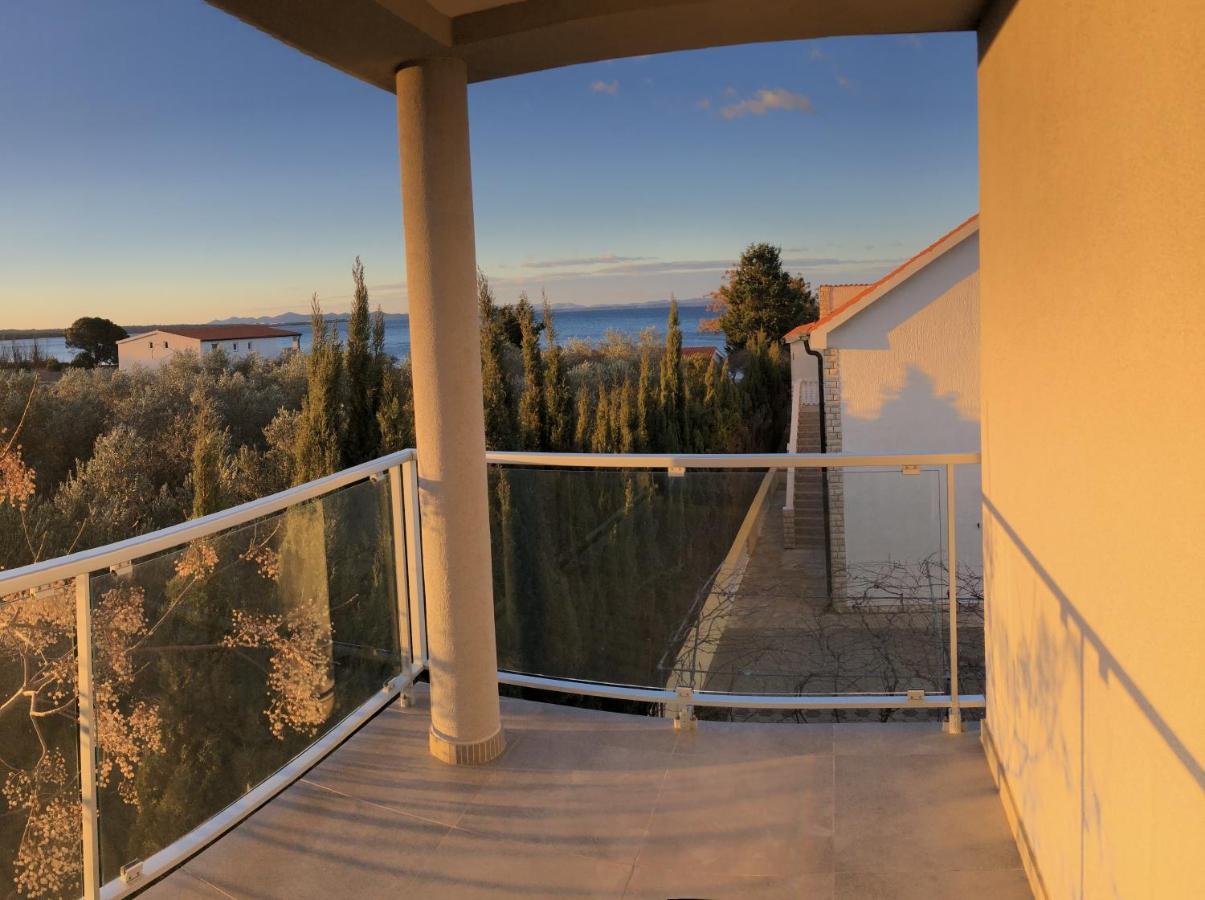 Apartments Villa Prima Privlaka  Dış mekan fotoğraf